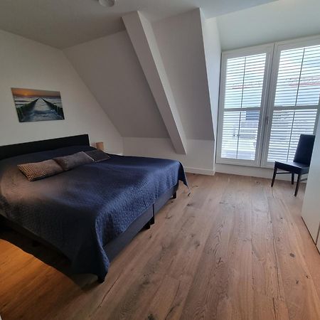 Penthouse Windkracht 10 Aan Het Strand Van Cadzand Kültér fotó